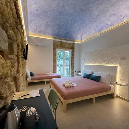 La Piccola Formica 3*